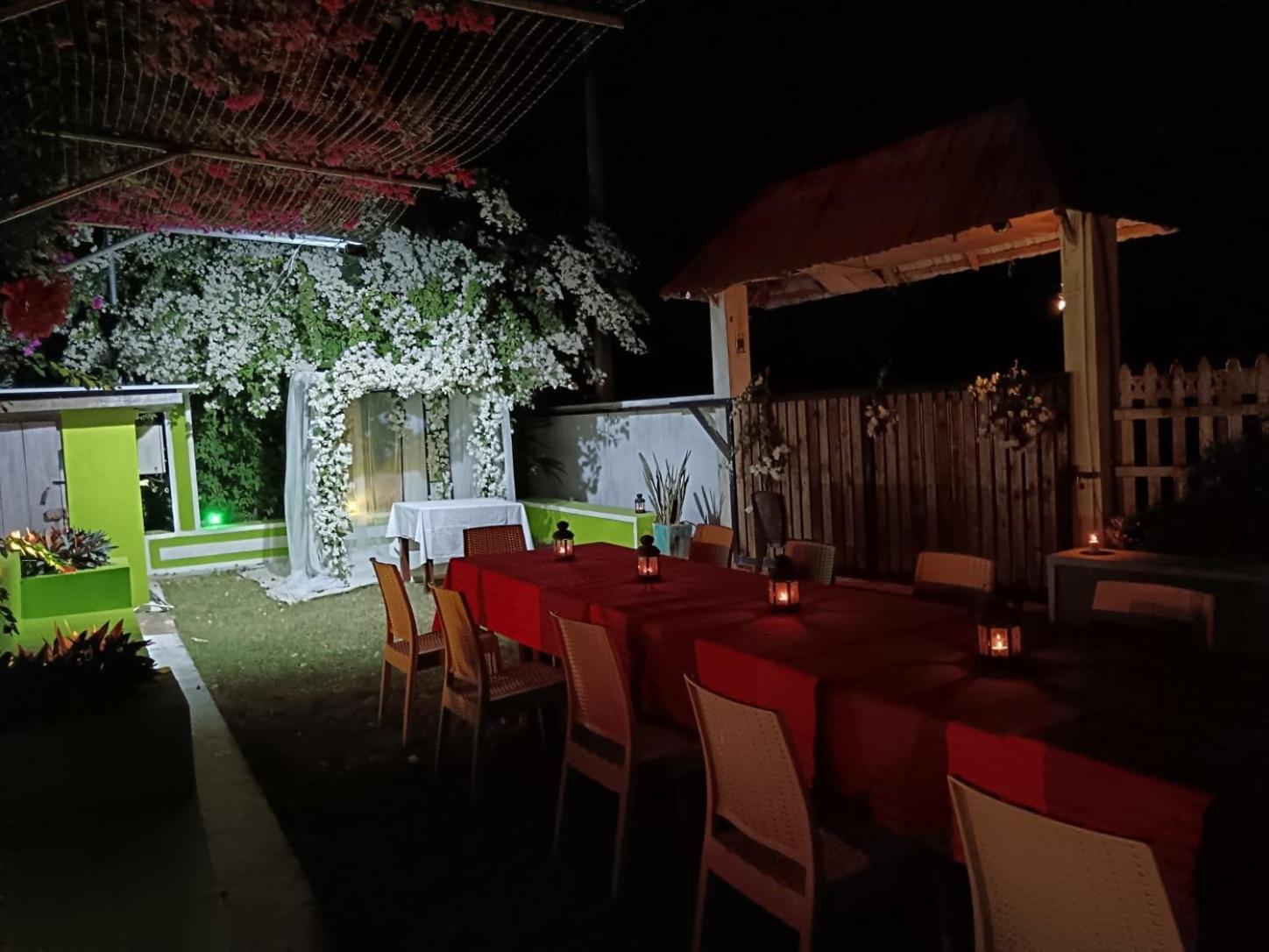 Hotel Italian Guest Trincomalee Esterno foto
